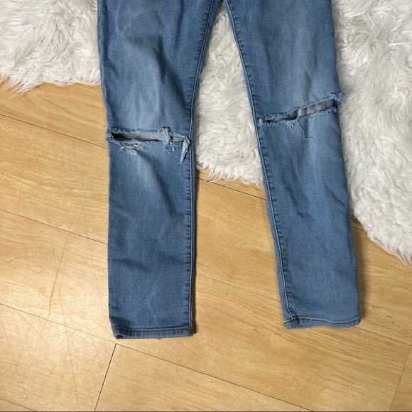 GAP casual distressed blue jeans size 10 regular. - Picture 3 of 10